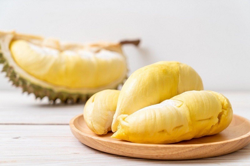 Cắt mí ăn sầu riêng được không? Giải đáp từ bác sĩ Cắt mí ăn sầu riêng được không?