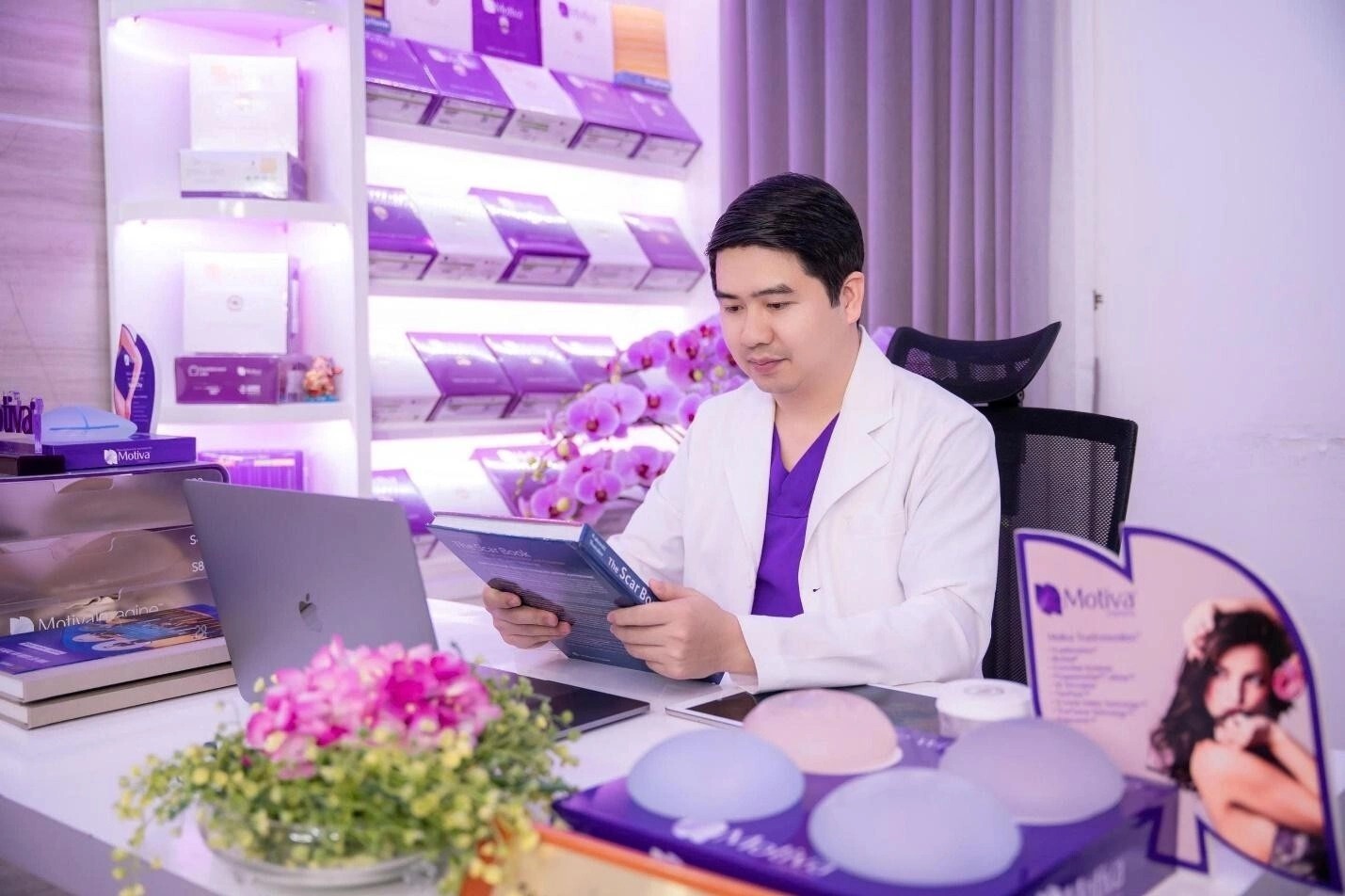 Thẩm mỹ Hoàng Tuấn