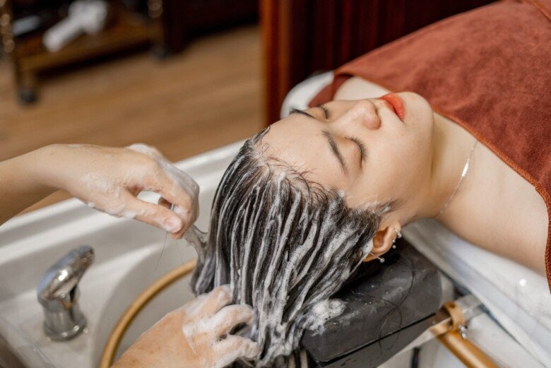 Nâng mũi bao lâu thì được cúi đầu & những tư thế sinh hoạt chuẩn y khoa nâng mũi bao lâu thì được cúi đầu