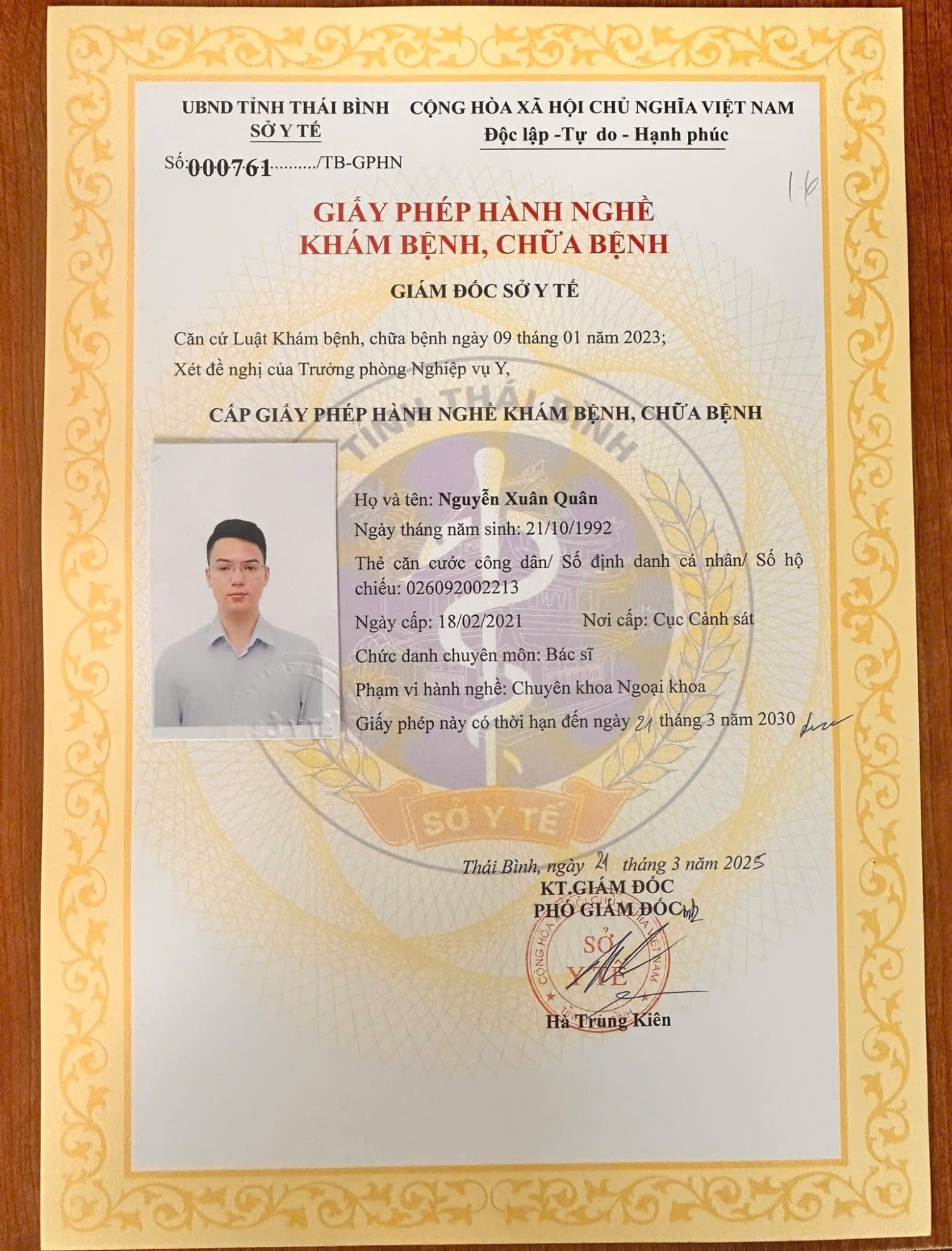 thu nhỏ đầu mũi bao lâu hết sưng